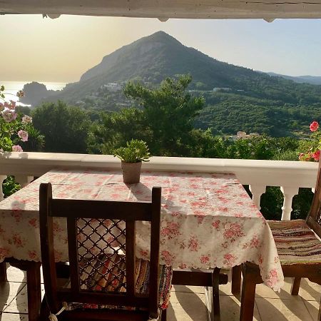 Ermones Odyssesas Bungalow Vatos ภายนอก รูปภาพ