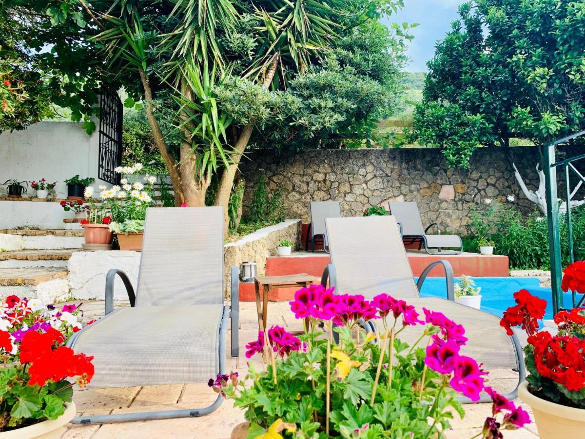 Ermones Odyssesas Bungalow Vatos ภายนอก รูปภาพ
